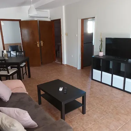 Peraia Sea View Apartment